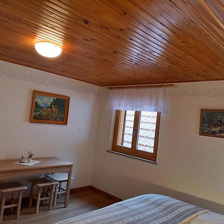 Tourist Farm Arbajter Villa Resnik Exterior foto